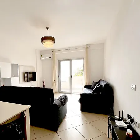 דירה Roal Beach Front