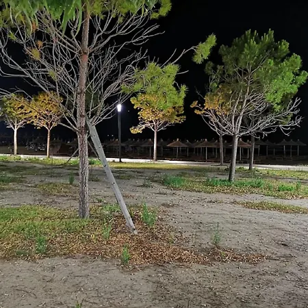 Roal Beach Front Vlorë