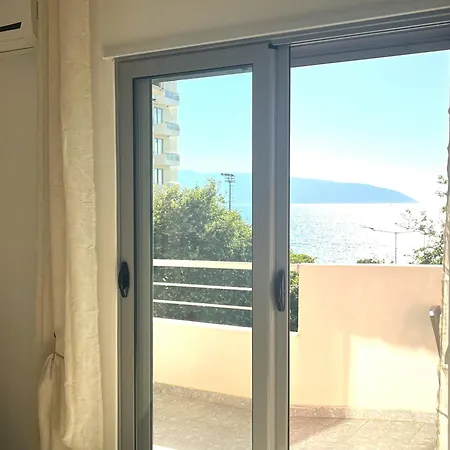 Roal Beach Front Vlorë